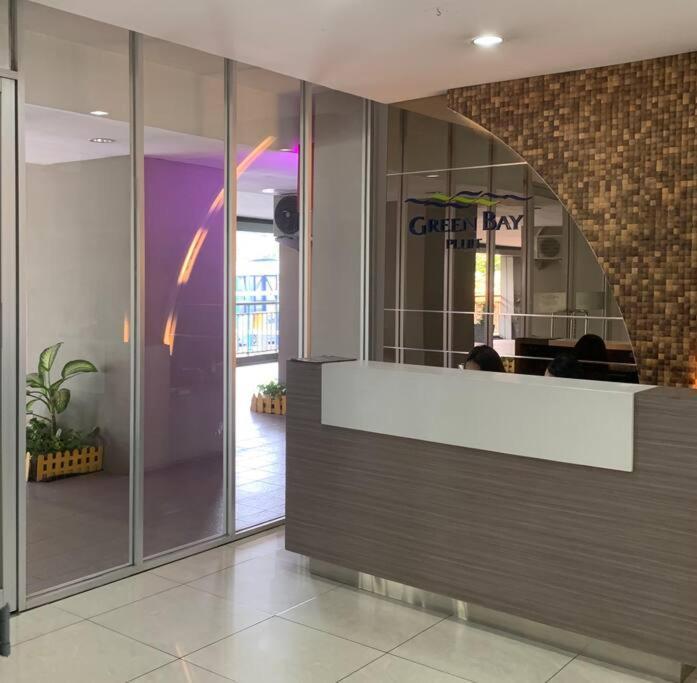 Cozy Work From At Greenbay Pluit Baywalk * Jakarta
